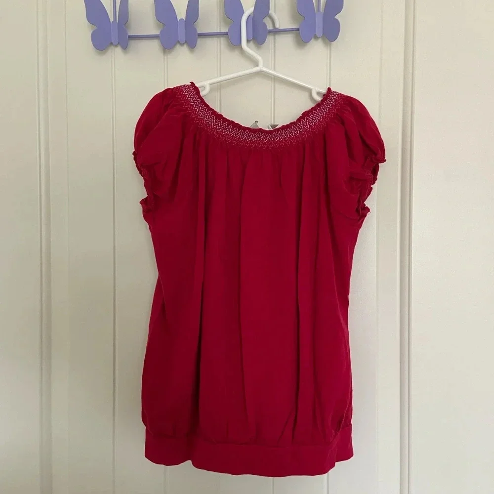 Old‎ Navy girl’s embroidered blouse — large